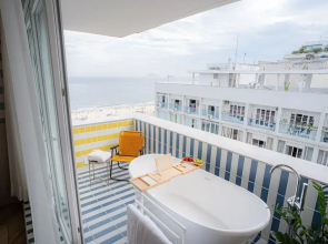 Sea View and Balcony With Bathtub PI Premium