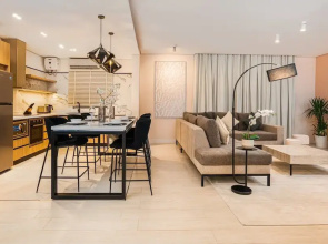Lovely & Cozy 2-bedroom Apartment in Almughrizat