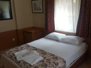 Kadikoy Otel Konak