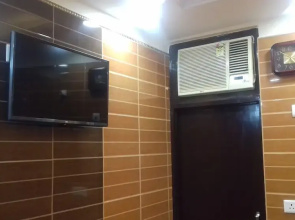 Posh S.delhi Foreigners Area, V.safe, Lajpat Ngr-2