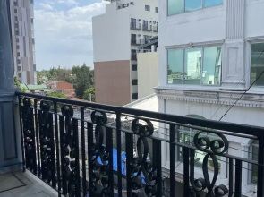 Rovimar Condo Angeles