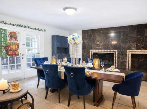 Huge 3BD Home Near Dc - 8 Mins to Downtown va