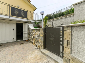 Villa Mimosa Diano Marina: exclusive use villa, garden, barbecue, 3 bedrooms and 3 bathrooms