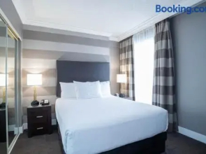 Ramada Plaza Toronto Airport Hotel and Stage West Theatre