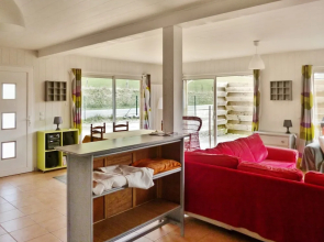 House With 4 Bedrooms in Muchedent, With Indoor Pool and Furnished Ter