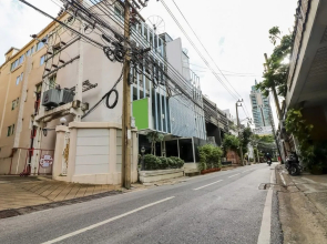 Nida Rooms Nai Lert Grand Diamond