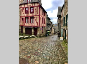 T2 Situe Au Cœur du Centre Historique de Dinan