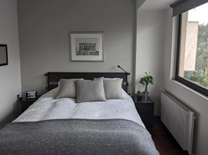 Holodek Apartments : Parthenon