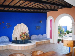 Villa La Paloma Suites