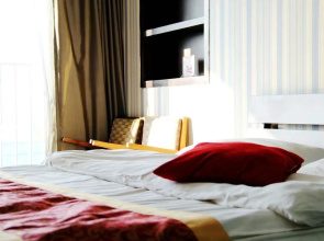 Enji Apartment Hotel Bainianhui - Dalian