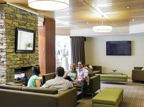 Novotel Queenstown Lakeside