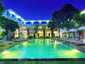 Ozz Hotel - Kuta Bali