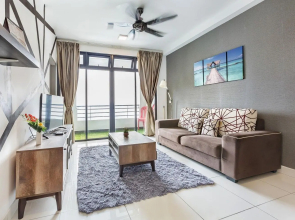 1Tebrau @ UHA 3BR 5pax Free WiFi Midvelley KSLCity