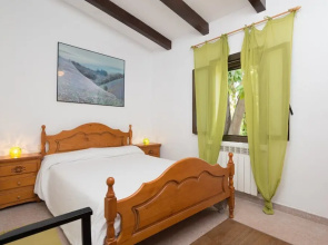 Villa in Campanet With Private Pool & Tennis