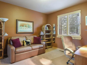 Crystal Charm Amazing 3 BDR Condo Close to Beaches, Casinos, & Skiing!