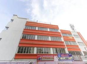 Spot On 62694 Hotel Maruthi