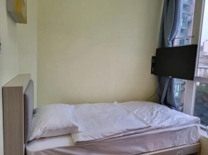 The new is Woody House hotel.