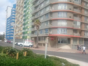 Stesh Durban Beachfront Hotel-style
