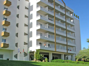 Hotel Luar