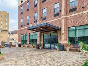 Sleep Inn & Suites Downtown Inner Harbor