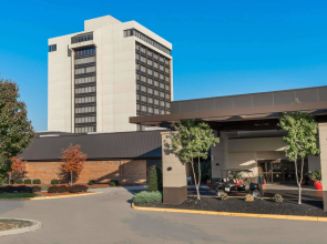 Delta Hotels by Marriott Cincinnati Sharonville