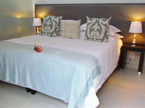 The Suite Luxury one Bedroom Furnished