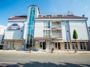 Family Hotel Dolphin