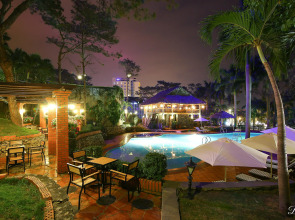 Sai Gon Ha Long Hotel