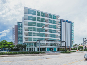 Condo in Kata in Ozone - A519