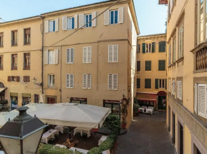 Casa Arias in Lucca With 2 Bedrooms and 1 Bathrooms