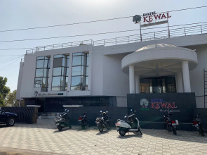 Hotel Kewal