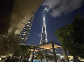 Full Burj Khalifa & Fountain View | Living & Bed