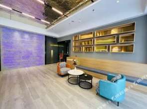 Han Long Business Hotel