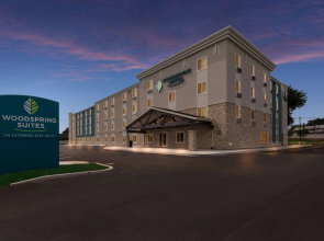 Woodspring Suites Philadelphia Northeast