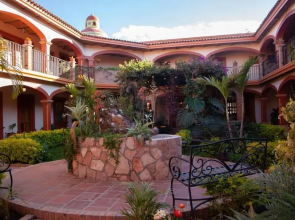 Encanto de la Sierra Hotel