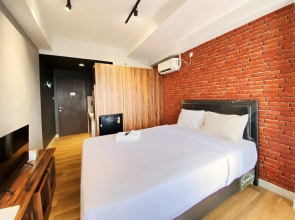 Comfort Studio Room At Mekarwangi Square Cibaduyut Apartment