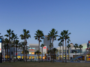 Hyatt Centric The Pike Long Beach