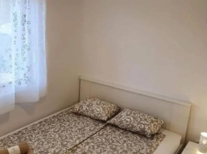 Sunny Pool Apartments - One Bedroom Apartment