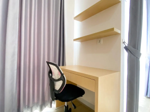 Comfort And Simply Design Studio At Vasanta Innopark Apartment