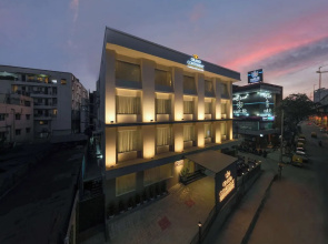 Grand Continent Hebbal a Sarovar Portico Affiliate Hotel
