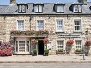 The Bear Hotel, Crickhowell