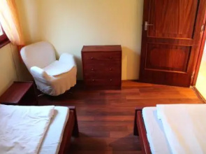 Nyárfás apartmanház