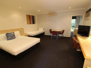 Red Bridge Motor Inn