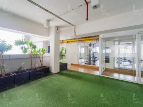 RedLiving Apartemen Grand Kamala Lagoon - Aoklah Property Tower Barclay North