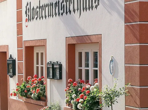 Kloster Meisterhaus