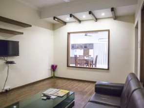 SKYLA Service Apartment Road No.10