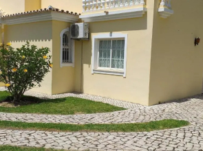 V3 Villa Rosada- Piscina Privativa, Estacionamento, Ar-Condicionado, Familiar