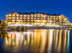 The Lodge at Columbia Point