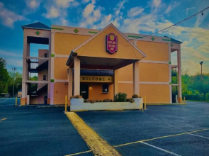 Ashland Studio Inn By OYO Richmond North near Kings Dominion