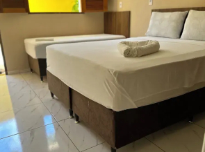 Viana Praia Hotel